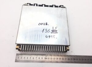 Mercedes vezérlőegység a0004461230 / a0004461530