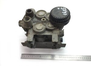 Ebs szelep hajtott tengelyhez mercedes 0004291024 a0004291024