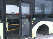 Hátsó dupla oldalsó ajtó – első fele – Volvo 22671182 22732968 21878707