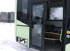 Hátsó jobb dupla oldalsó ajtó, Volvo busz