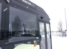 Oldalsó buszablak, jobb, Volvo, 1. emelet