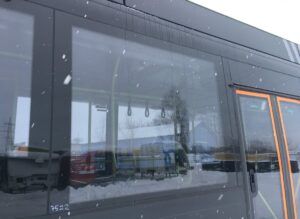 Jobb oldali ablak volvo buszhoz (felső szint)