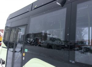 Oldalsó buszablak – jobb első emelet volvo