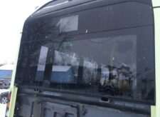 Volvo autóbusz hátsó szélvédő üveg