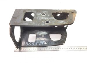 Jobb első motor tartó volvo 22725509 (fém alkatrész)