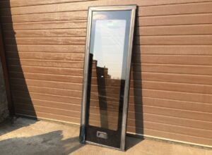 Hátsó dupla oldalsó ajtó, első fele, volvo 22110375