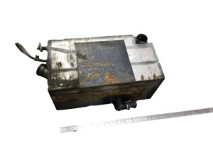 Fém üzemanyagtartály volvo uzat 22175111