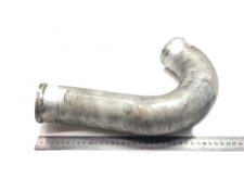 Volvo 21674327 intercooler cső – 29 cm