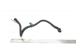 Volvo 21746513 üzemanyagcső – 43 cm hosszú