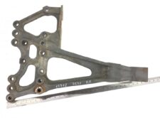 Tartó stabilizátor rúd első bal hajtott tengely Mercedes A9603253009 / A9613259414