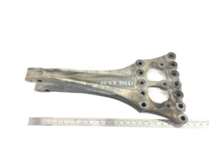 Tartó stabilizátor rúd jobb felső másodlagos tengely mercedes a9613252509 9613252509 a9613257414 9613257414