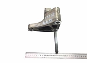 Hátsó bal motor tartó volvo 20455703 – fém autóalkatrész