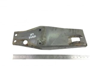 Hátsó bal kabintartó volvo 137432 vp