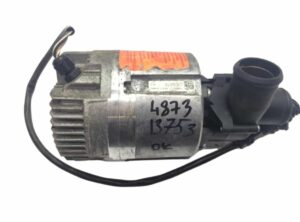 Volvo hűtőfolyadék keringető szivattyú 13210432 2607609 a0028353264 0028353264 a0028352964 0028352964