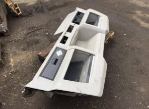 Volvo 82056802 82069345 felső első tárolórekesz