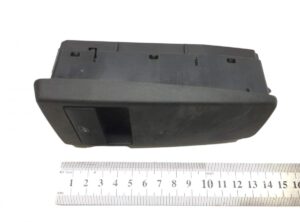 Jobb oldali elektromos ablakkapcsoló man 81258067112 81258067095 81258067083 81258067066