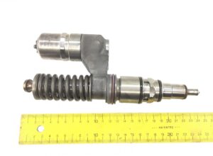 Scania 1730888 üzemanyag-befecskendező, 23 cm