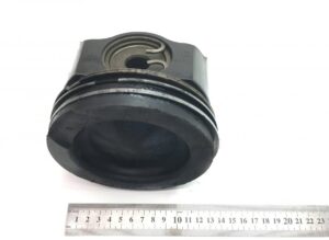 Dugattyú mercedes a4700300817 (4700300817)