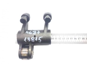 Mercedes a4700500233 4700500233 14 – 4637 13815 befecskendező szelep, vezérlőkar