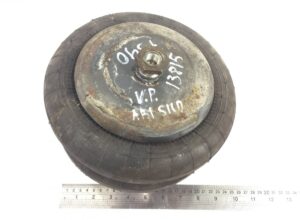 Pneumatikus kar másodlagos tengely emeléséhez mercedes a9423206021