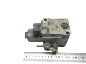 Mercedes-benz a0001531759 ra442050409 levegőnyomás-szabályozó