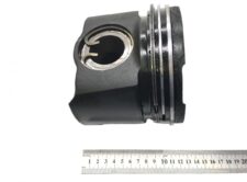 Dugattyú Mercedes A4710301517