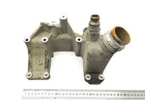 Hűtőfolyadék csatlakozó mercedes a4702031461