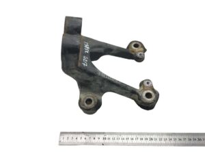 Bal első motor tartó mercedes a4702230404 4702230404 a4702231504 4702231504