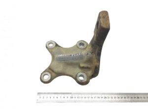 Bal első motor tartó mercedes a9062230401 / 9062230401
