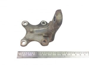 Jobb első motor tartó mercedes a9062230601 / 9062230601
