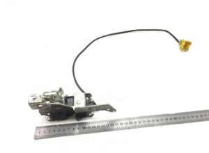 Bal ajtózár volvo 21200309 / 21261274 / 21505893 / 20588325 / 24427400