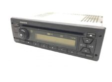 Volvo autórádió MP3 lejátszóval