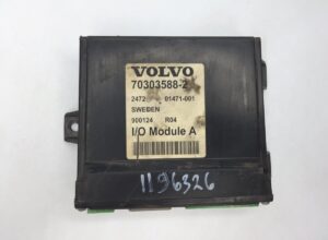 I/o vezérlőegység volvo 70303588-2 2472 01471-001 svédország 900124 r04 i/o modul a