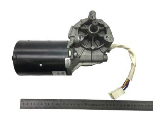 Volvo szélvédő törlőmotor – 81264016051 / 8126401-6051 / 70303651 / 8326201-6001 / 83262016001 / 42336872 / 11026886