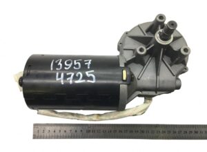 Volvo 13957 4725 ablaktörlő motor