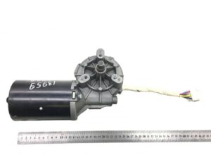 Volvo ablaktörlő motor 81264016051 / 8126401-6051 / 70303651 / 8326201-6001 / 83262016001 / 42336872 / 11026886