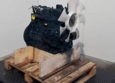 Kubota V1505 motor fa raklapra