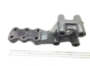 Volvo hátsó bal kabintartó – kódok: 21196590, 21647361, 22673652