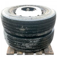 Set 2 db Goodyear kerék Volvo teherautóhoz 305/70R22.5, 225×8.25-23