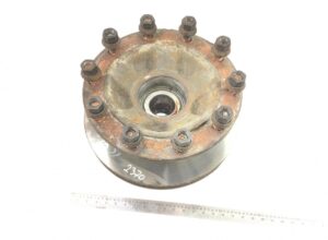 Tengelyagy fék tárcsával jobb első volvo 2370