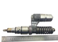 Injektor Scania DC9-1112/13 teherautóhoz 1730888