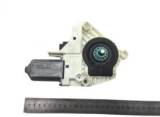 Motor szabályzó jobb üveg Volvo 82907373 925473102-101