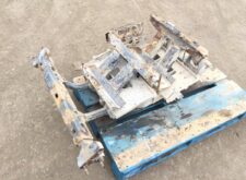 Akkumulátor tartó Volvo-hoz – Kód 22003951