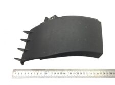 Műanyag szélvédőfedél bal Volvo 82835554 82835593