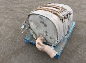 Kipufogódob volvo-hoz – kódok: 21364822, 85022429, 85028429, 23094588, 85013382, 85019382, 21582824, 23105940