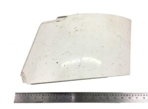 Műanyag felső bal rácsfedél volvohoz, kód 82248300 / 82858486