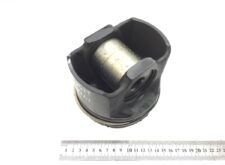 Dugattyú Volvo 22106875