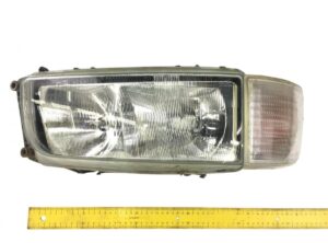 Jobb fényszóró renault (kódok: 5010468981, 5001853978, 5010623902, 5010623940)