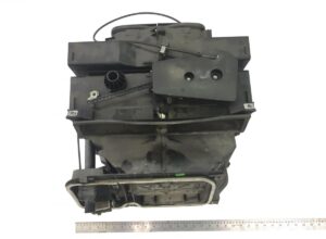 Renault fülke fűtő/hűtő radiátorkészlet házzal – kód 5010544408