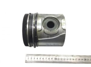 Renault dugattyú szegmensekkel 5001856103 / 7485135386 / 450858 – standard méret